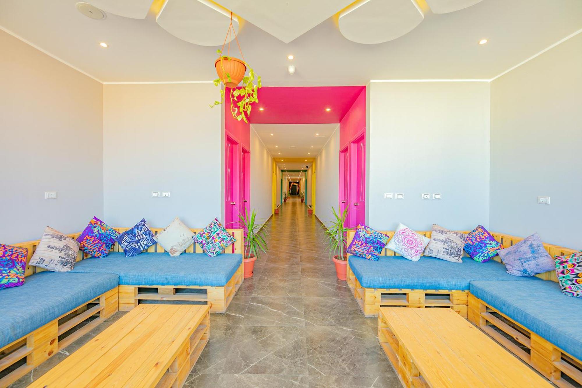 Bedcoin Hostel Хургада Экстерьер фото