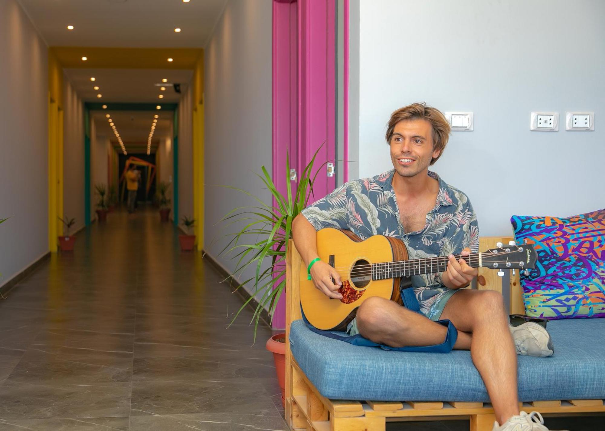 Bedcoin Hostel Хургада Экстерьер фото