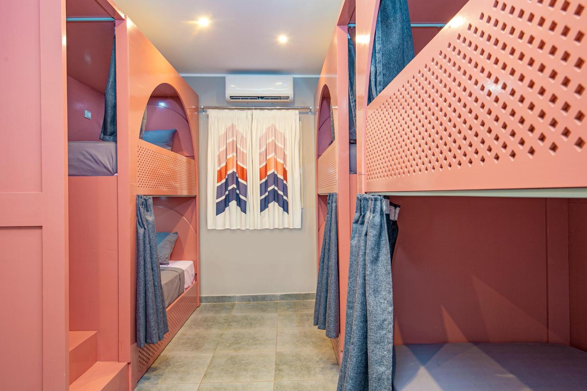 Bedcoin Hostel Хургада Экстерьер фото